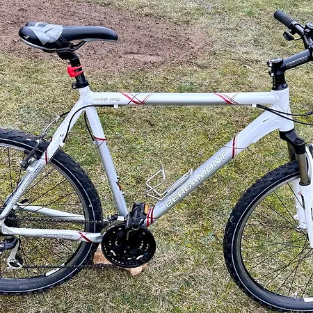 別荘 Am Dachsberg バート・ザーロー